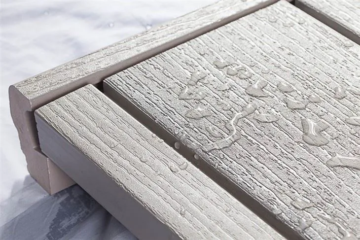 Plăci de acoperire PVC cu blocare impermeabilă